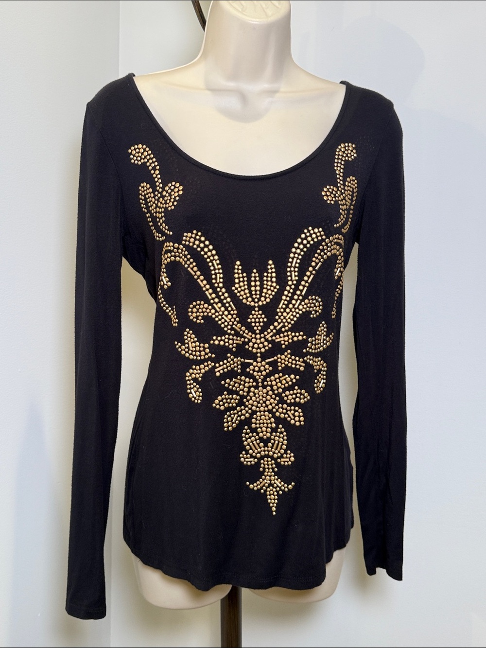 Vintage Cache Black Long-Sleeve Top with Gold Stud Design